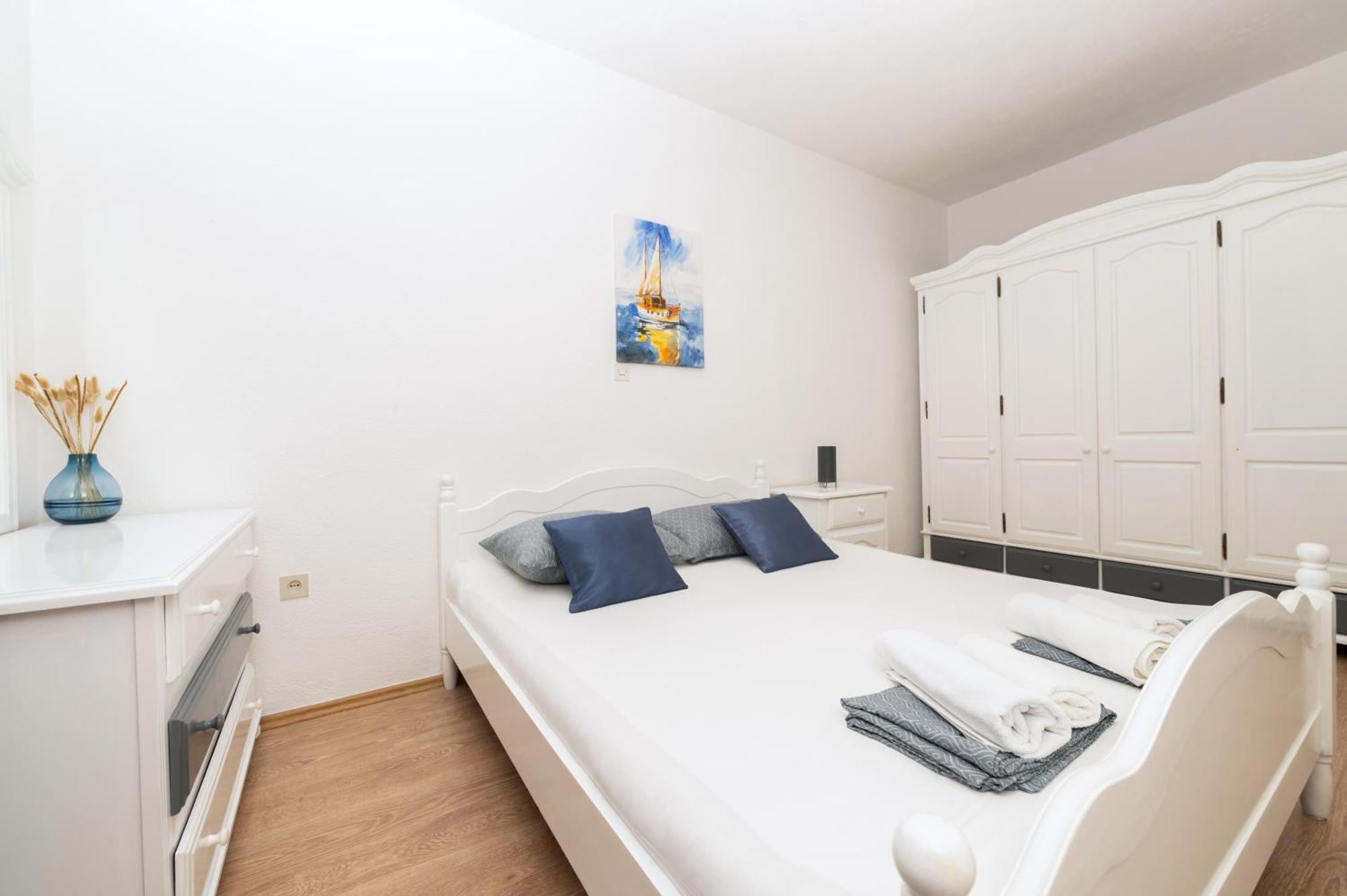 Apartments Marsela Tučepi Esterno foto